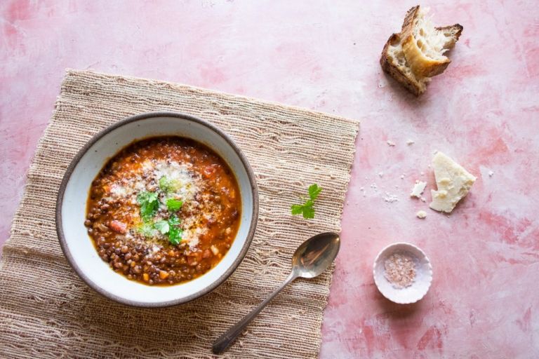 Lentil bacon and spinach soup